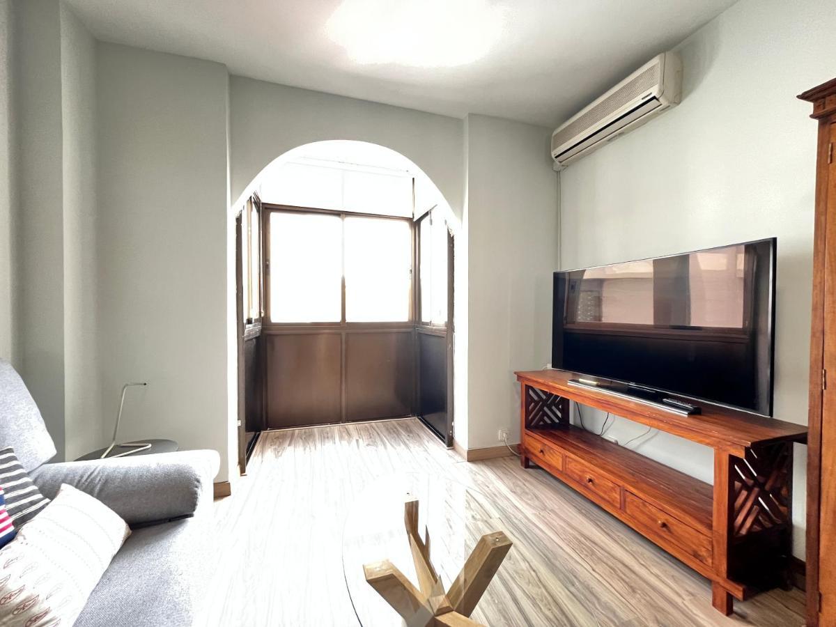 Exclusivo Maria De Molina Temporal Appartement Madrid Buitenkant foto