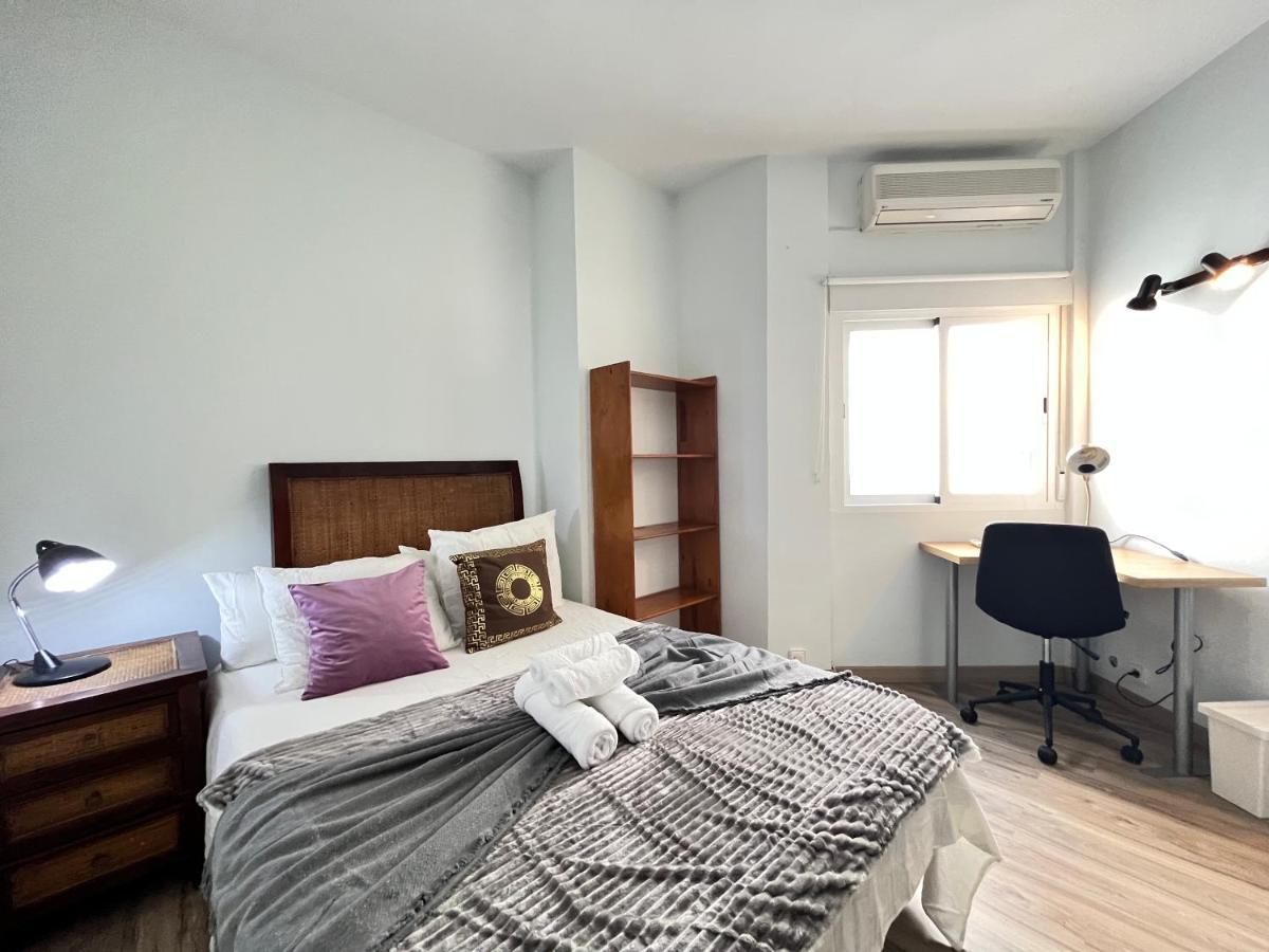 Exclusivo Maria De Molina Temporal Appartement Madrid Buitenkant foto