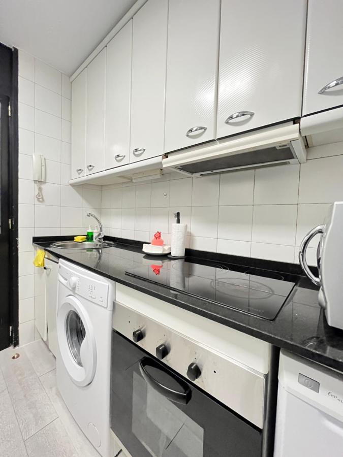 Exclusivo Maria De Molina Temporal Appartement Madrid Buitenkant foto