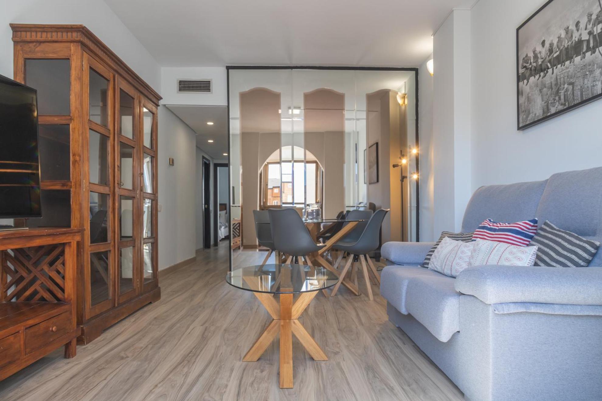 Exclusivo Maria De Molina Temporal Appartement Madrid Buitenkant foto